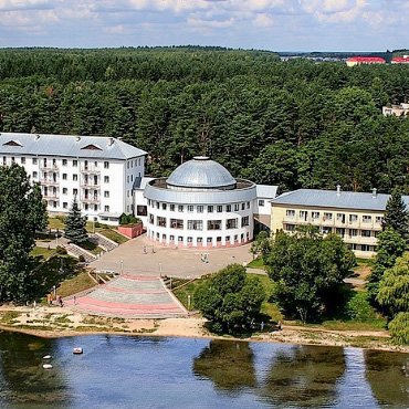 27 октября. Курортный поселок Нарочь  