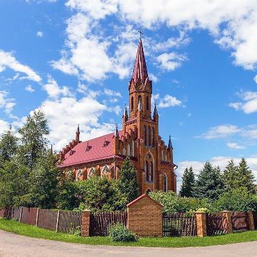 По обеим сторонам "белорусского экватора"