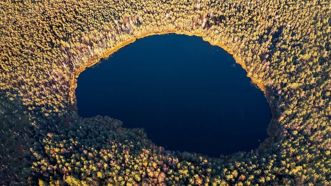 Озеро Бездонное