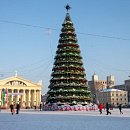 Все, как в Европе: горячий глинтвейн, жареные улитки и дизайнерские елки